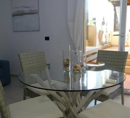 Fabiano Cerbiatta Apartment *